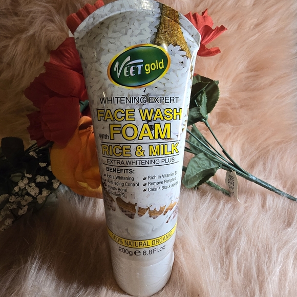 Veet Gold Rice & Milk Foamy Face Wash 200g - Picture 1 of 3